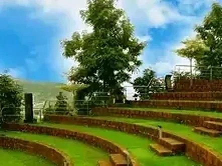 2. amphitheatre